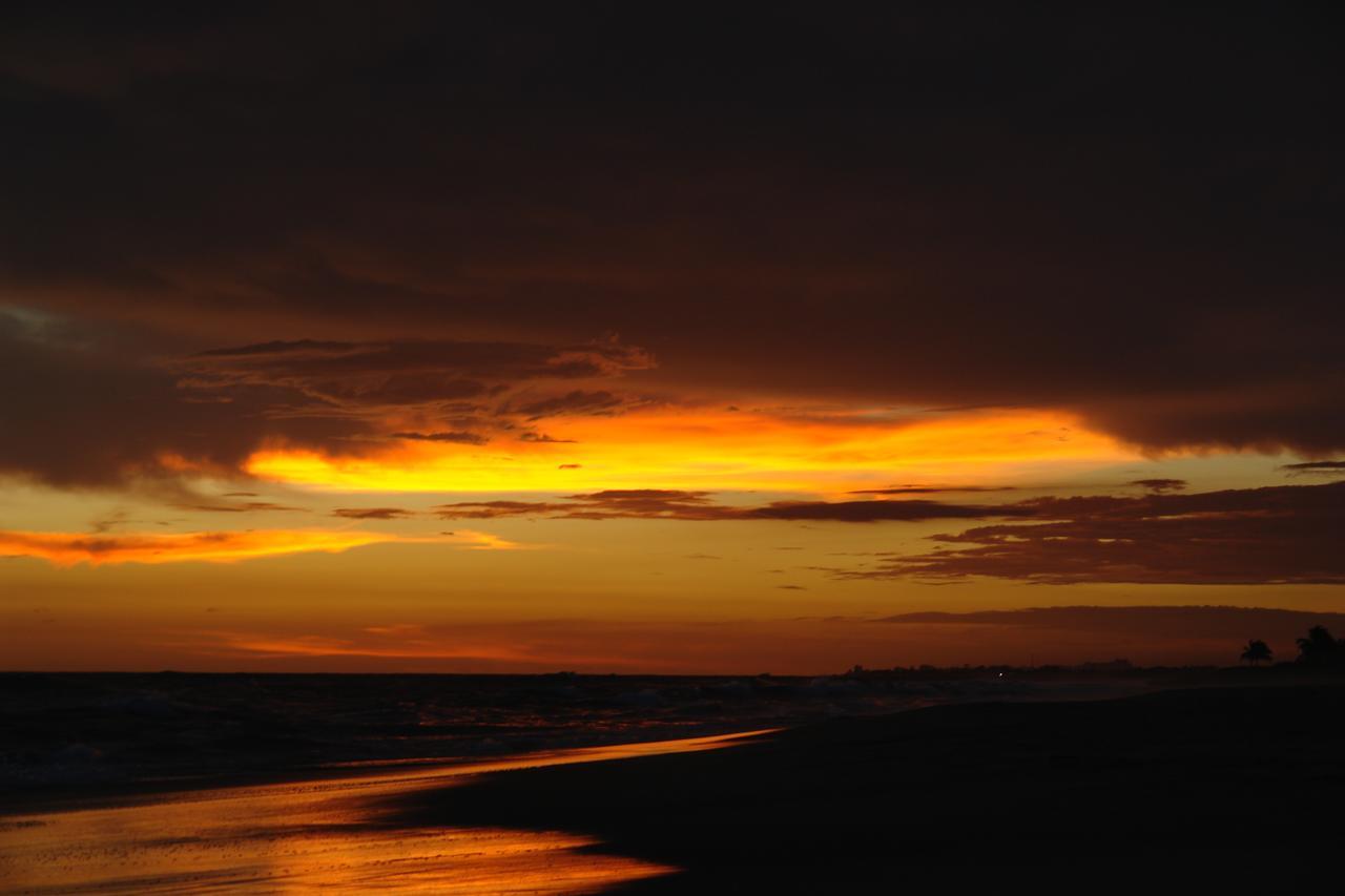 Sunset Inn Monrovia Esterno foto